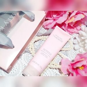 Timewise Age Minimize 3D 4 in 1 cleanser
